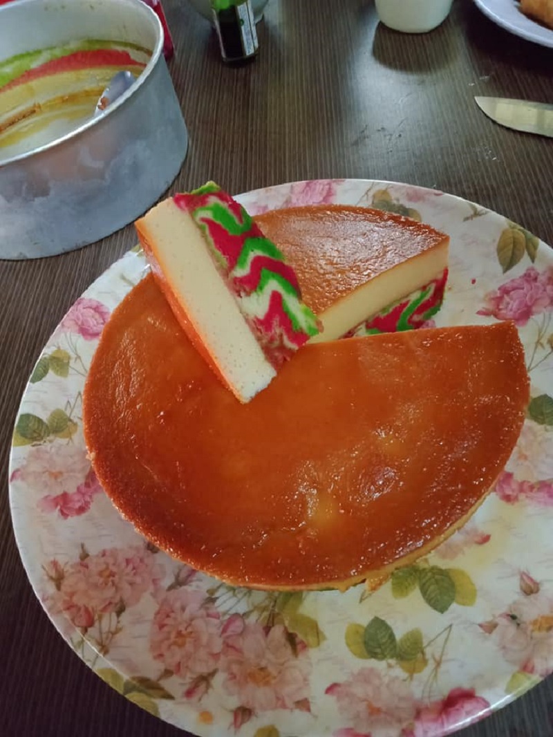 Koleksi 10 Resepi Masakan Kukus Paling Digemari Dan Mudah 5 kek karamel pelangi