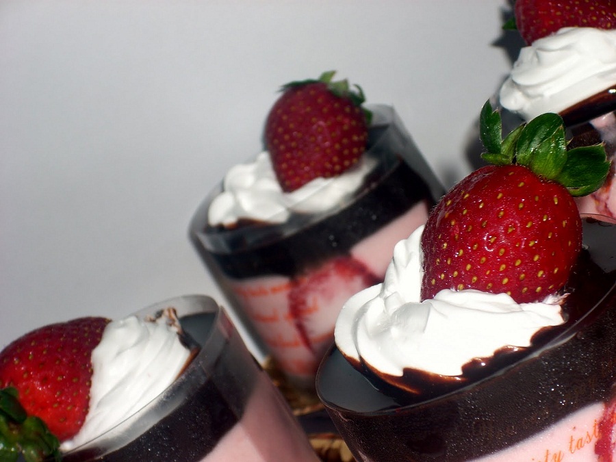 Resepi Mousse Strawberi Coklat (Yang Pasti Jadi) 2 Resepi Mousse Strawberi Coklat (Yang Pasti Jadi) 2